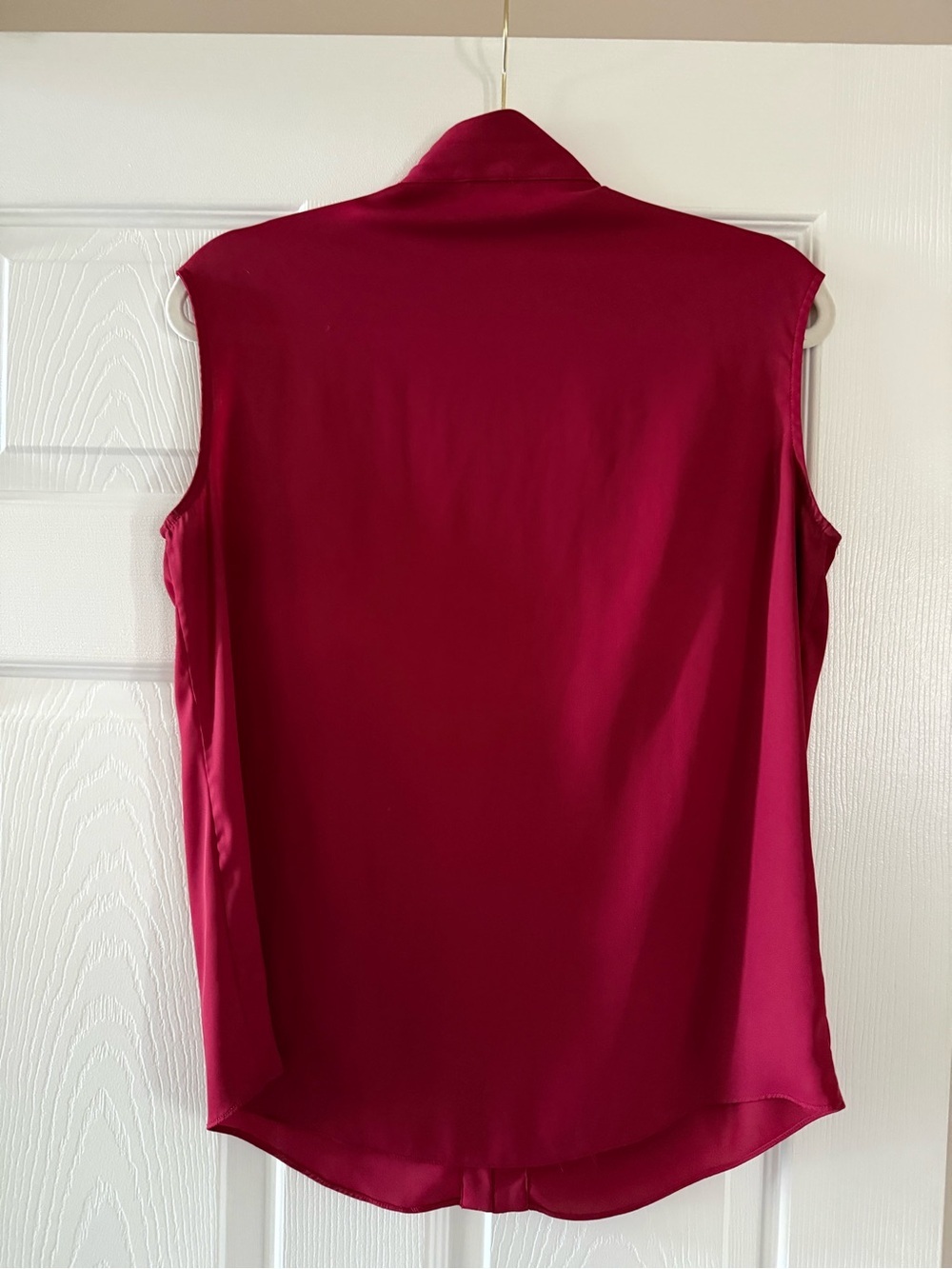 RW&CO Sleeveless Tie-Neck Blouse in Deep Berry Medium - Picture 4 of 4